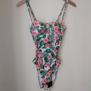 TOPSHOP One piece swimsuit
